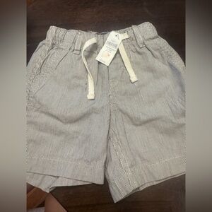 GAP Boys Seersucker Stripe Shorts in White and Navy